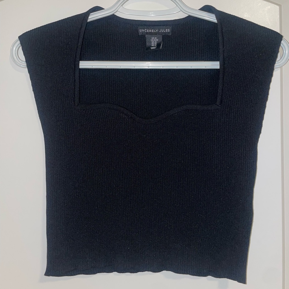 Cropped sweater top